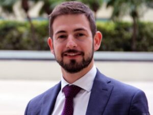 Axel Thibon-headshot